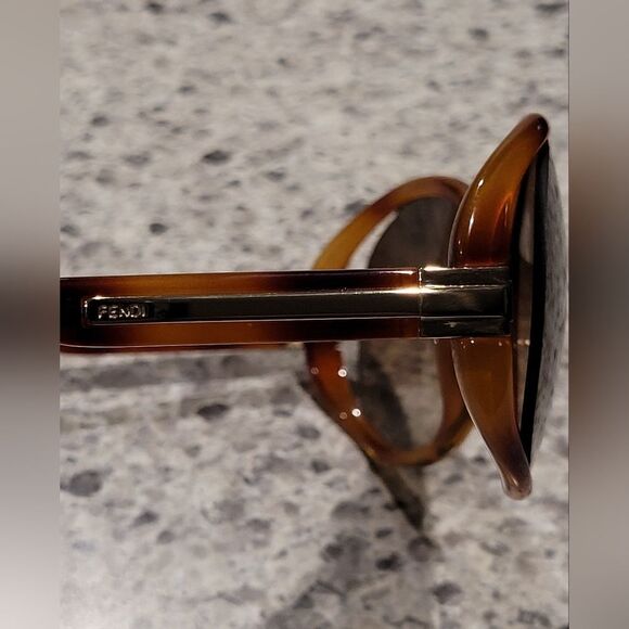 Fendi Authentic Sunglasses Women Brown Frame, Oval Round Pre-Owned - Picture 5 of 14